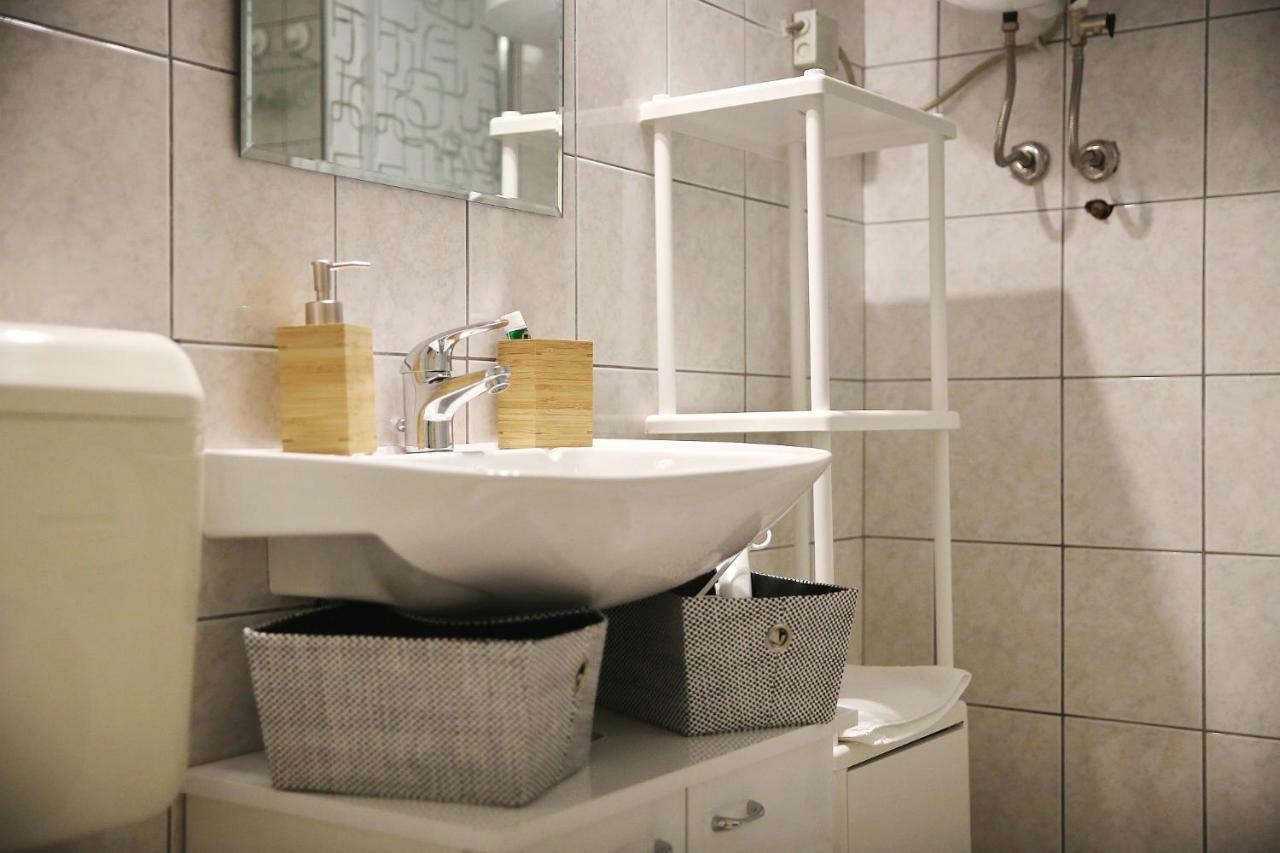 Apartman Zara Apartment Екстериор снимка