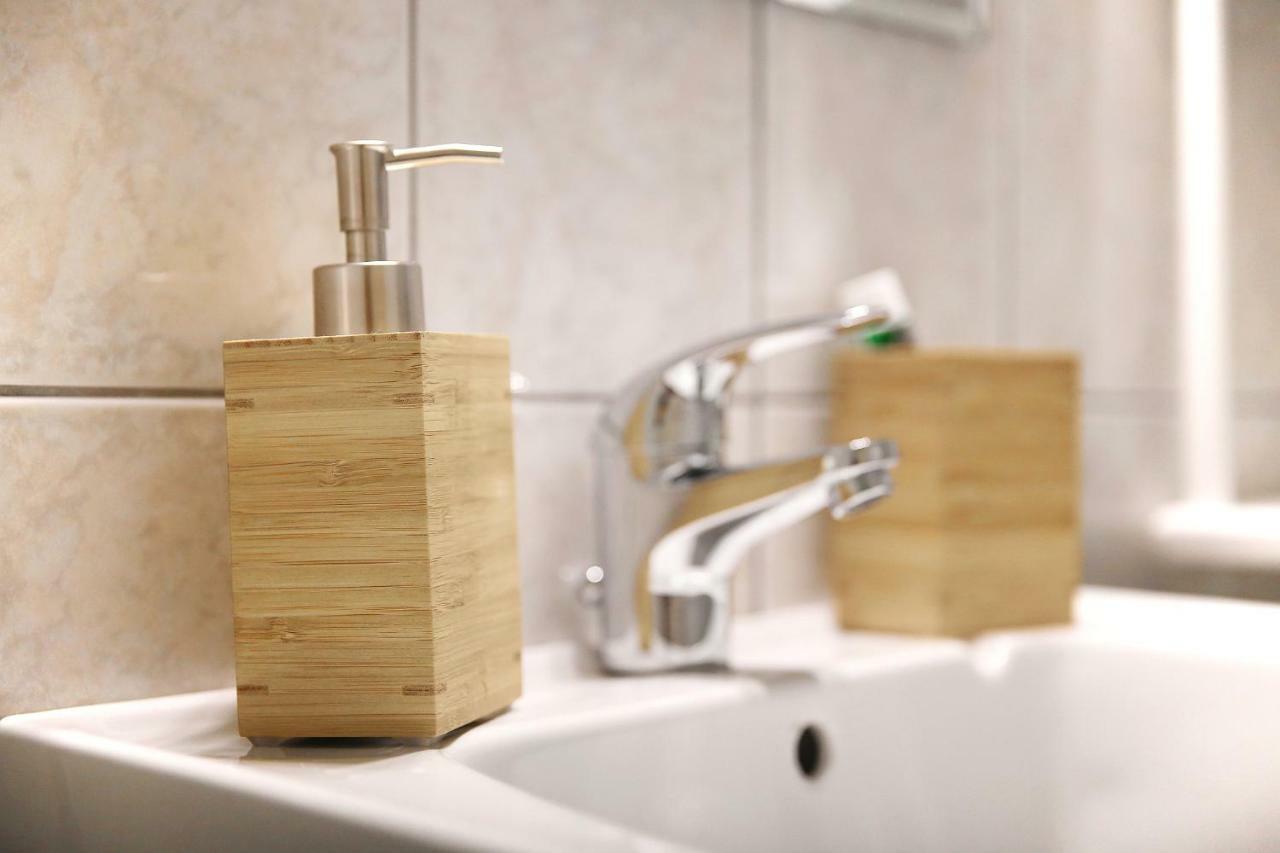 Apartman Zara Apartment Екстериор снимка