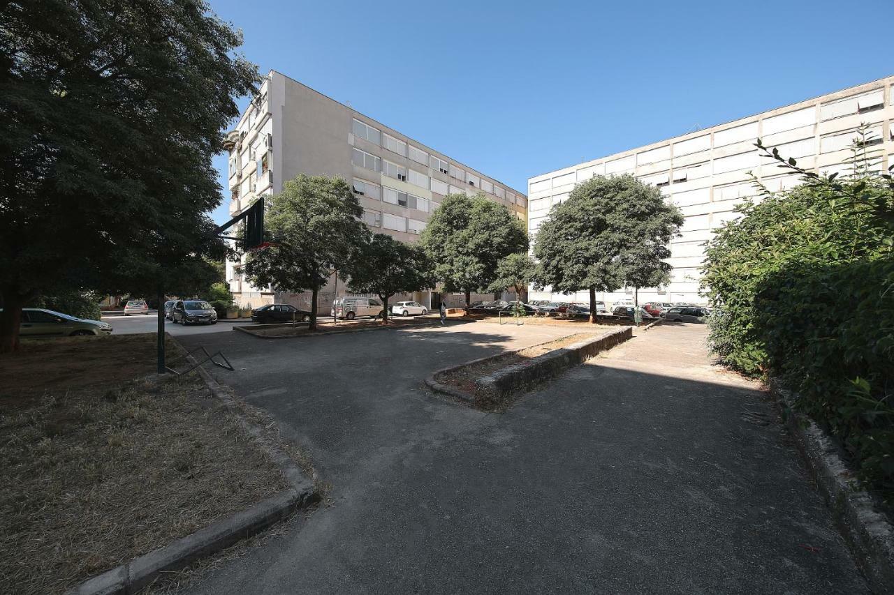 Apartman Zara Apartment Екстериор снимка